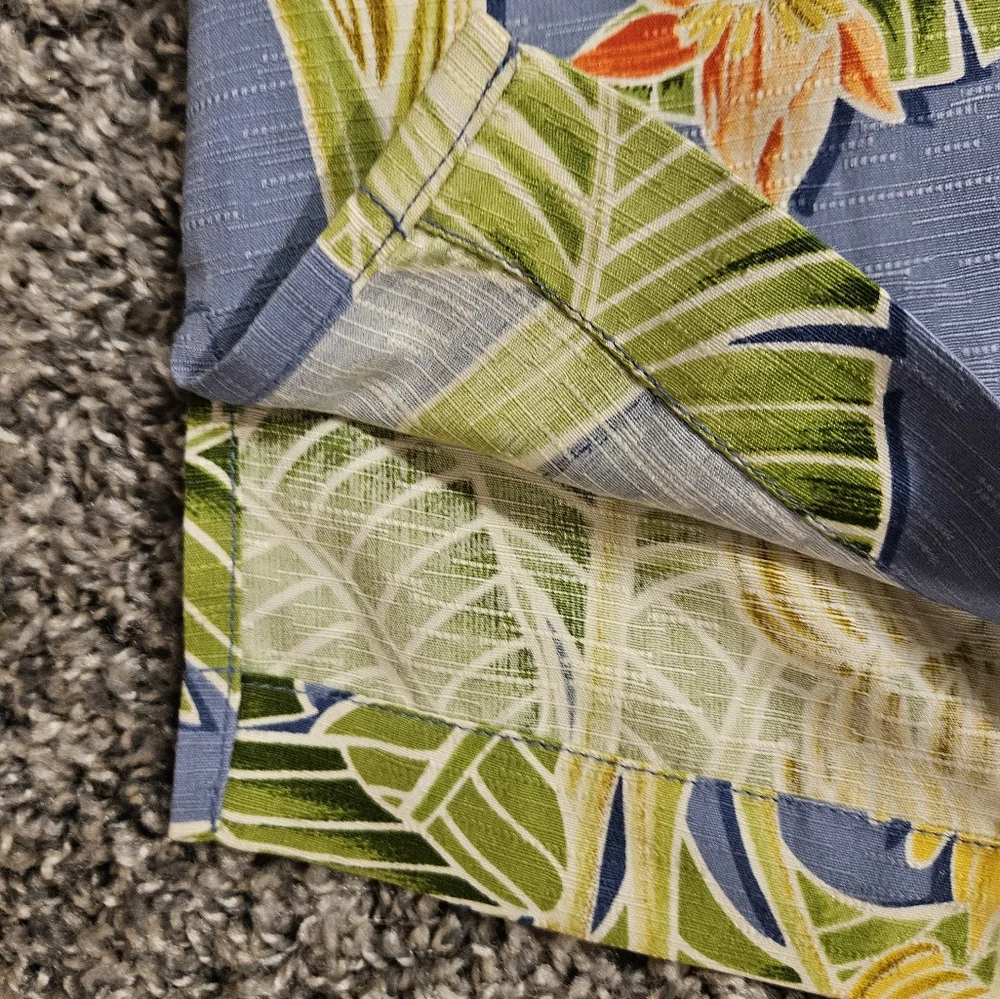 Tommy Bahama Hawaiian Aloha Men's Button-Up Shirt Size Large - Picture 8 of 15